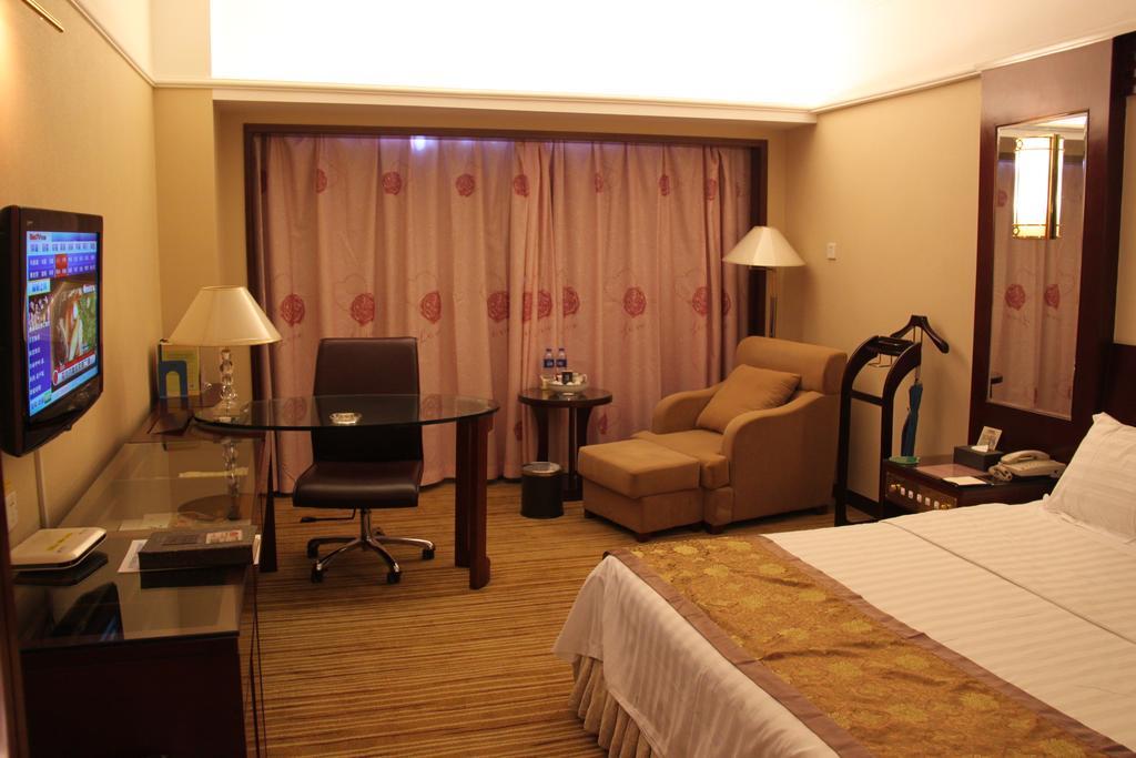 Sunshine Holiday Hotel Fuzhou Fuzhou  Exterior photo